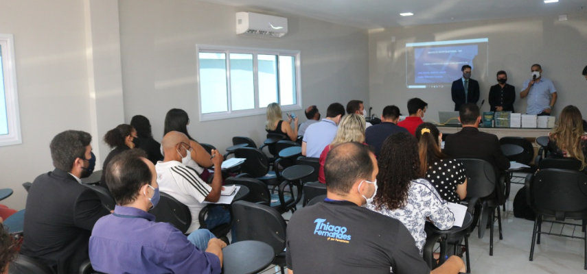 Câmara de Parnamirim realiza evento para servidores em parceria com a Uninassau