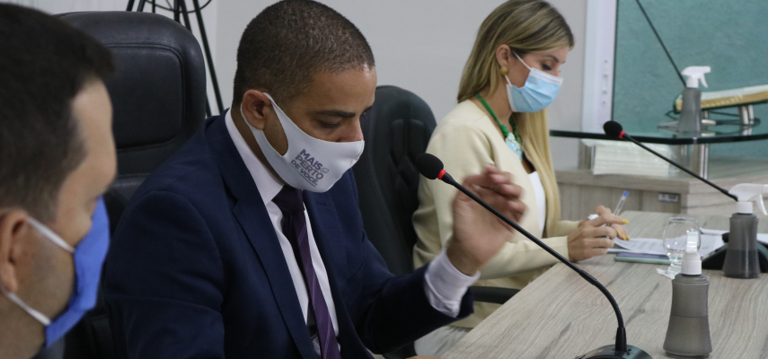 Câmara abre semana de atividades legislativas com projetos de leis, resolução e votação