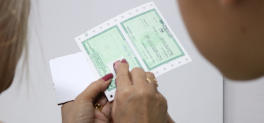 Câmara de Parnamirim entrega carteiras de identidade
