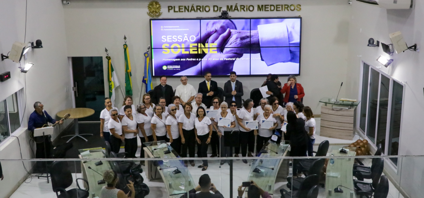 Emoção tomou contra da Câmara Municipal durante Sessão Solene pelos 30 anos da Pastoral da Terceira Idade