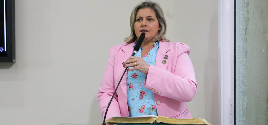 82a-sessao-ordinaria-e-marcada-por-debates-entre-parlamentares