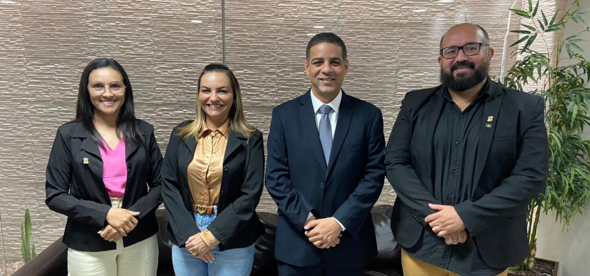 Presidentes de Câmaras potiguares visitam Casa Legislativa parnamirinense
