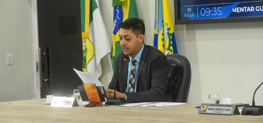 Vereador Thiago Fernandes traz ao plenário questões referentes ao esporte, limpeza urbana e combate à xenofobia