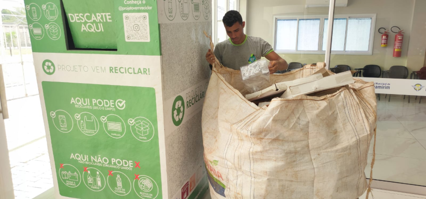 Projeto Vem Reciclar faz coleta no Ecoponto da Câmara de Parnamirim