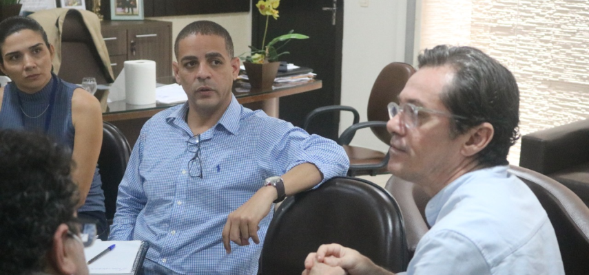 Presidente da Casa, vereador Wolney França, participa de reunião com o TCE sobre planejamento estratégico