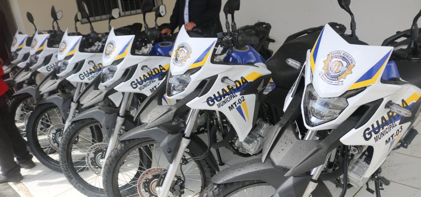 Câmara de Parnamirim realiza entrega de viaturas à Guarda Municipal