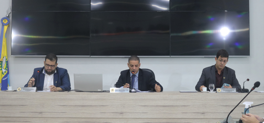 Projeto que beneficia crianças com deficiência é aprovado durante 49ª Sessão Ordinária