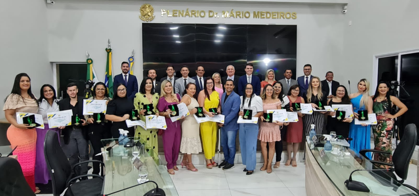 Câmara de Parnamirim homenageou profissionais de enfermagem em Sessão Solene