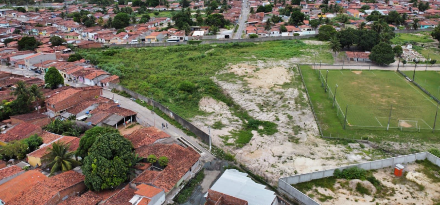 vereadores-participam-da-assinatura-do-contrato-para-a-construcao-de-lagoa-de-captacao-no-bairro-santa-tereza