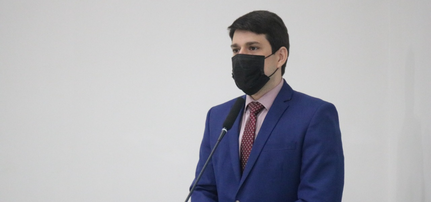 #AprovadoNaCasa: Projeto de Lei auxilia o acesso dos surdos aos serviços públicos de saúde