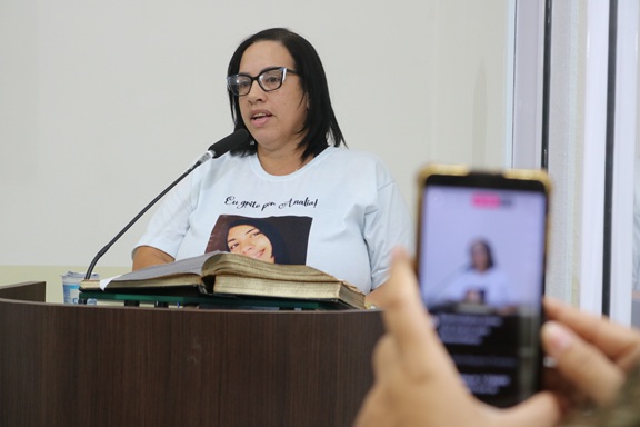 tribuna-livre-debate-violencia-contra-mulher