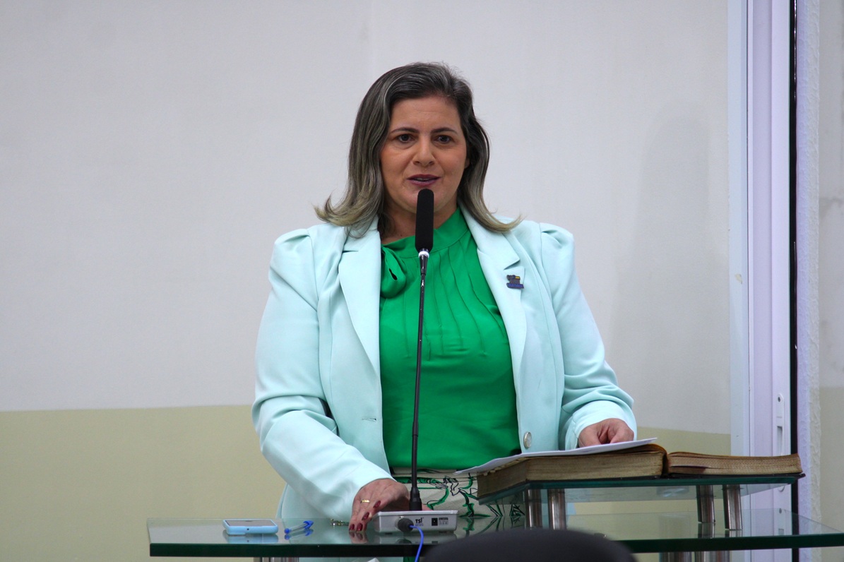 Fativan utiliza a Tribuna para se despedir da Casa Legislativa