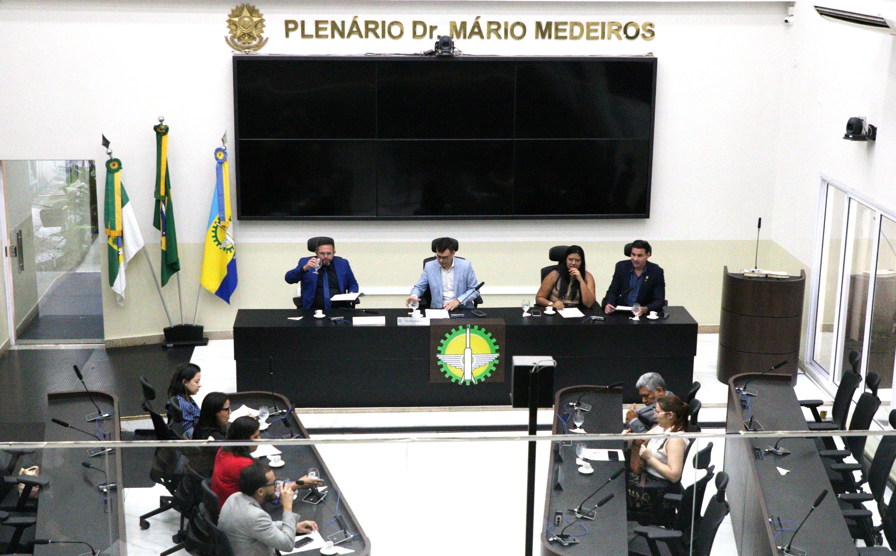 10a-reuniao-de-2025-da-ccj-distribui-25-projetos