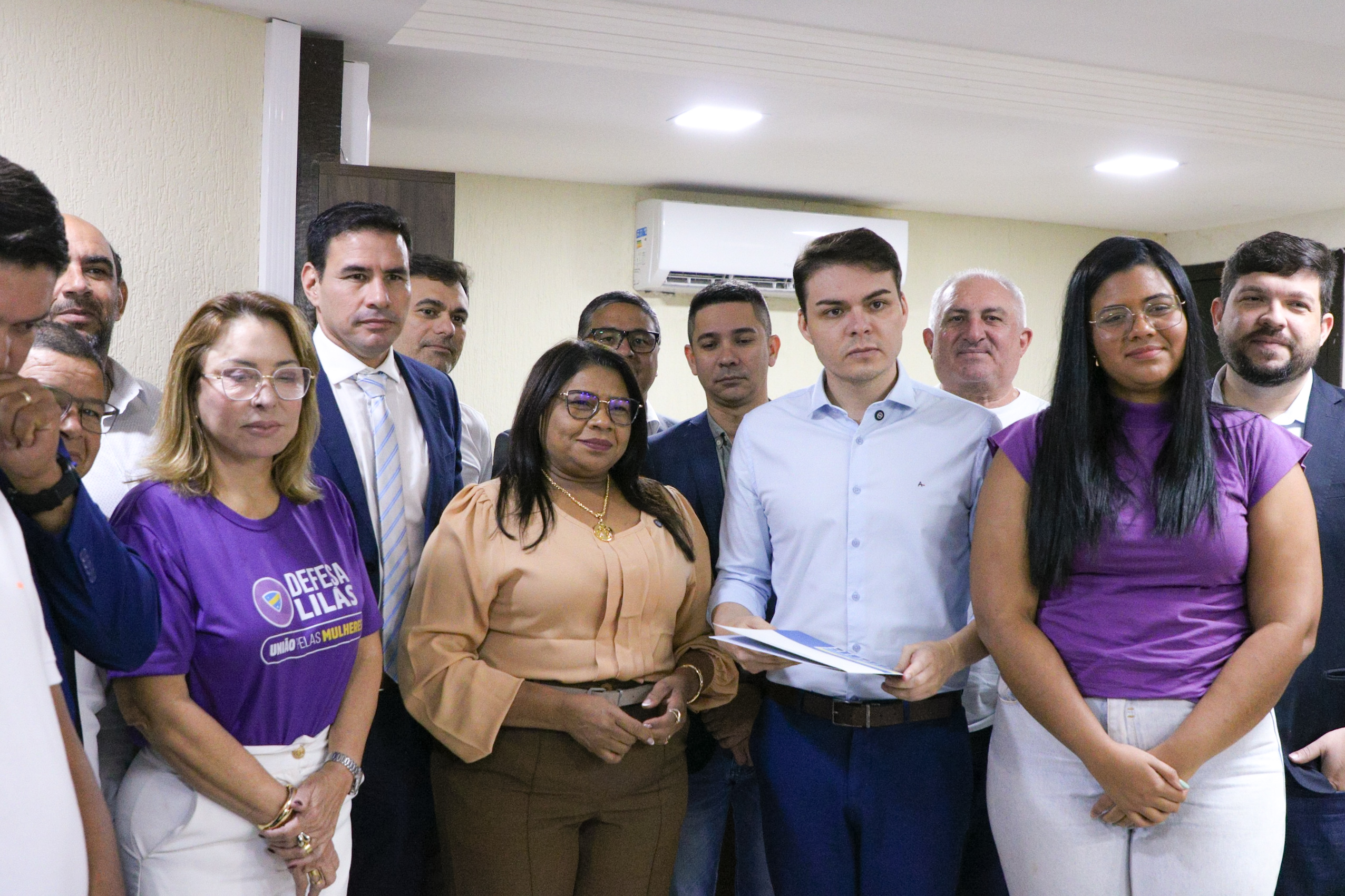 Vereadores entregam “Lei Juliana Soares” para sanção da Prefeitura de Parnamirim