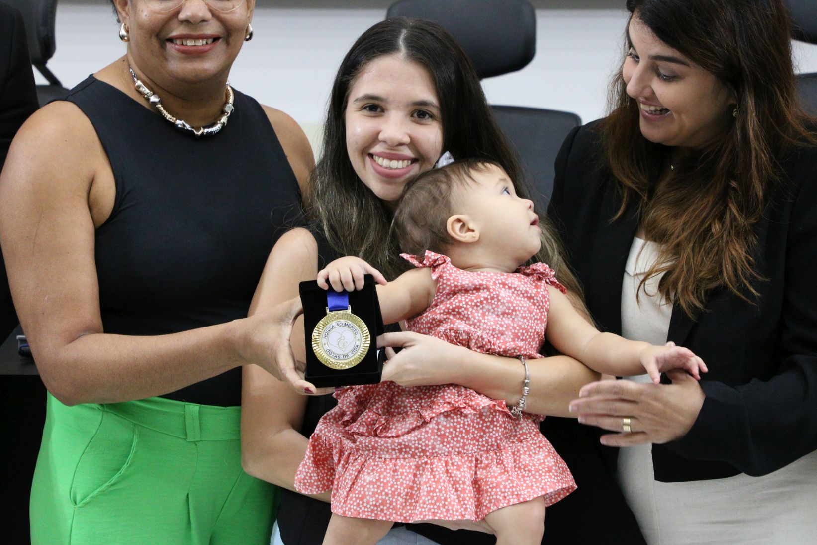 Sessão Solene "Gotas de Vida" homenageou doadoras de leite materno