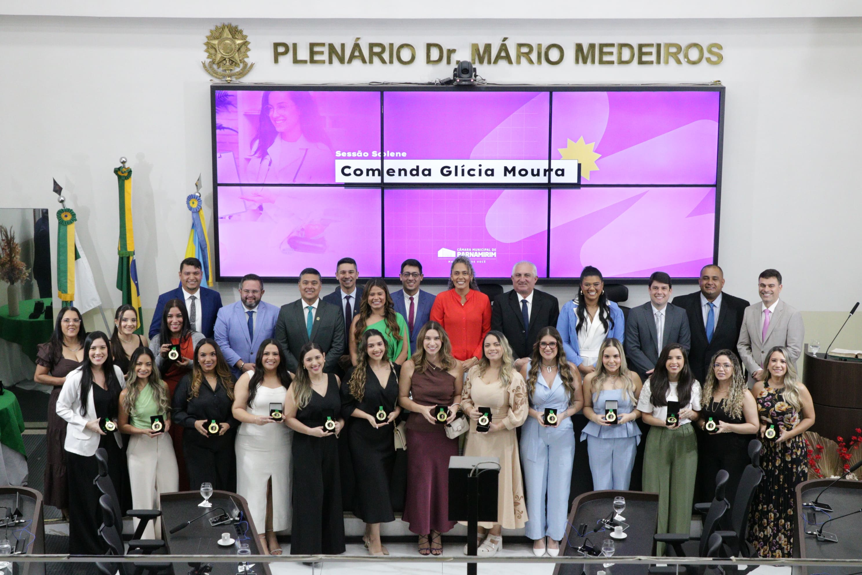 nutricionistas-recebem-comenda-de-honra-em-sessao-solene-na-camara-de-parnamirim