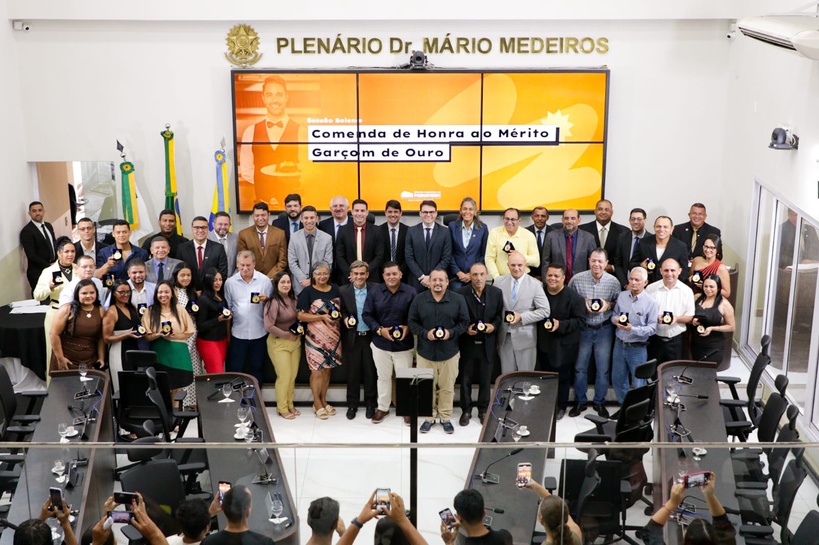garcons-sao-homenageados-em-sessao-solene-na-camara-de-parnamirim