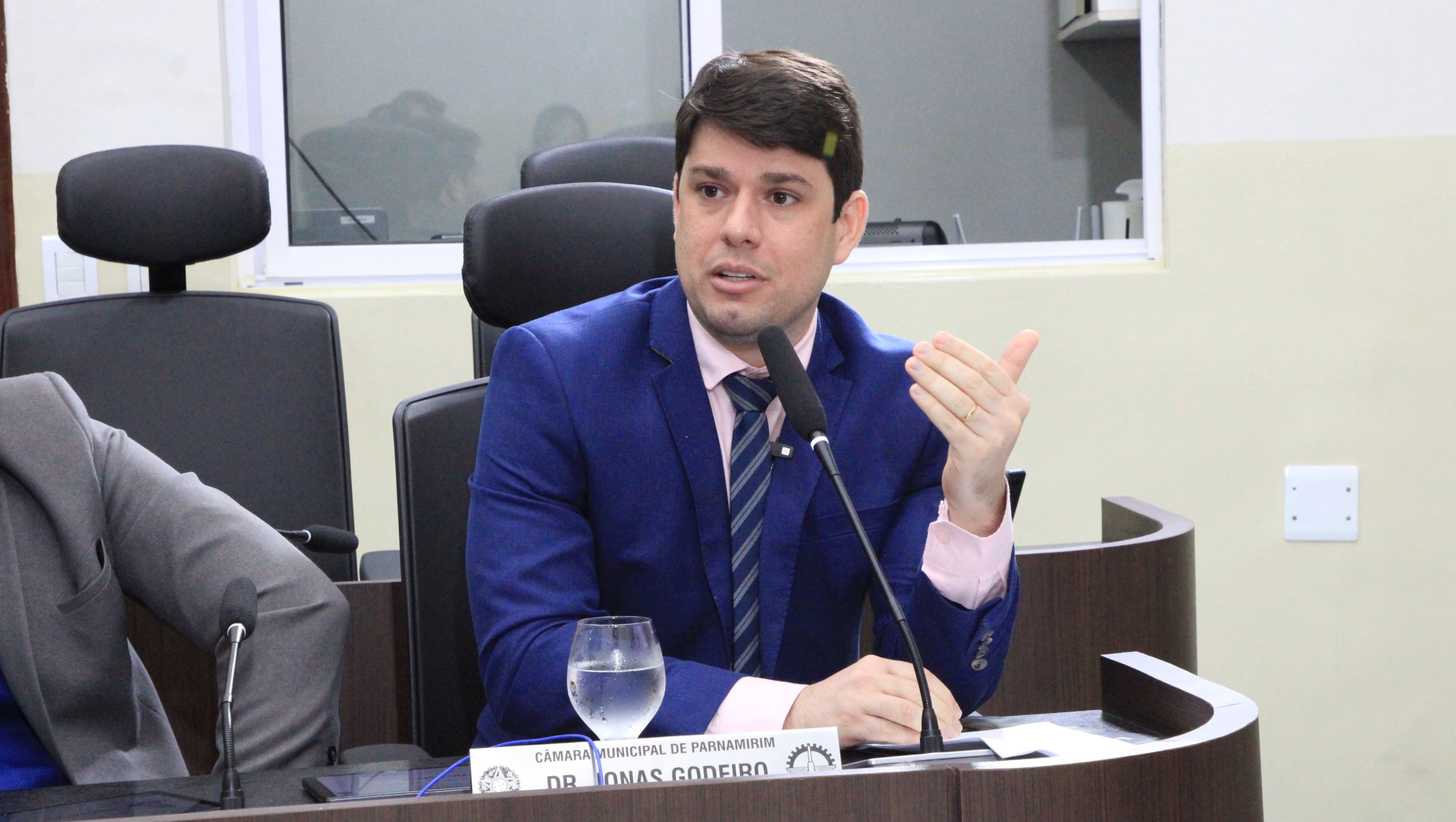 Sessão solene vai homenagear contadores do município