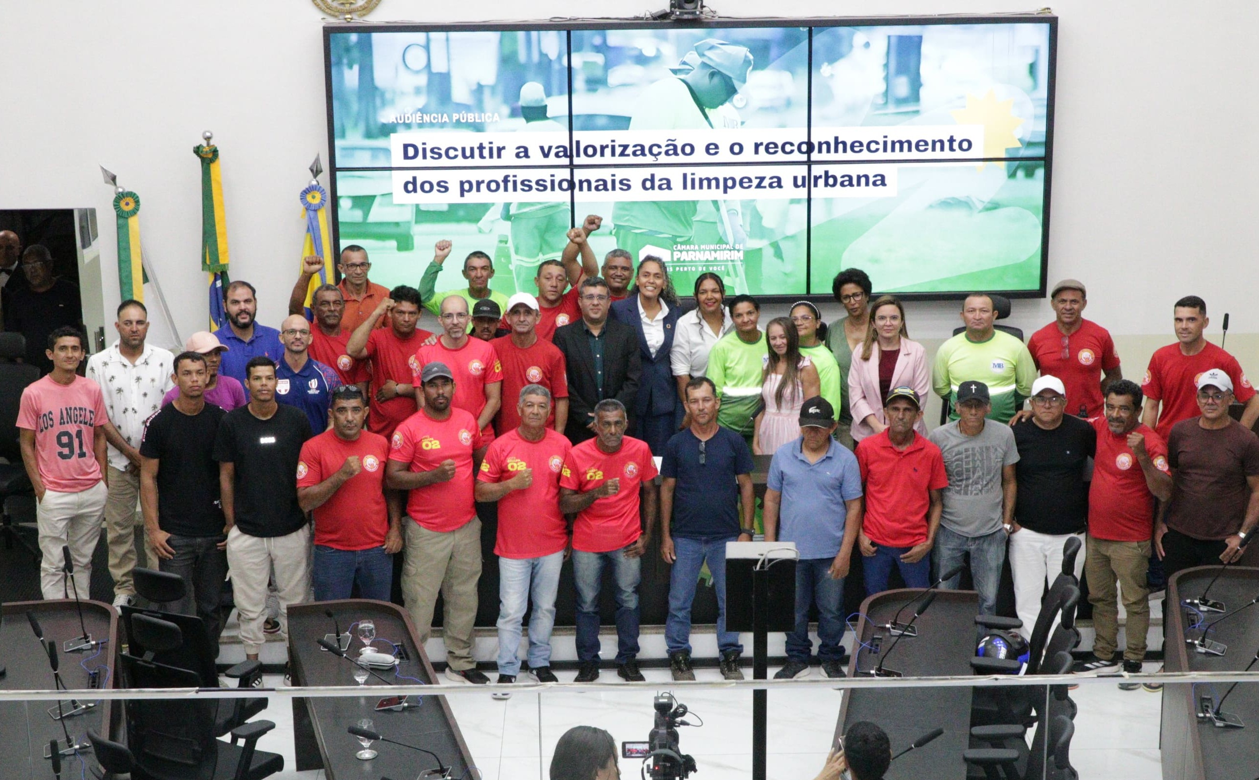 Audiência pública debate direitos e condições de trabalho da limpeza urbana em Parnamirim