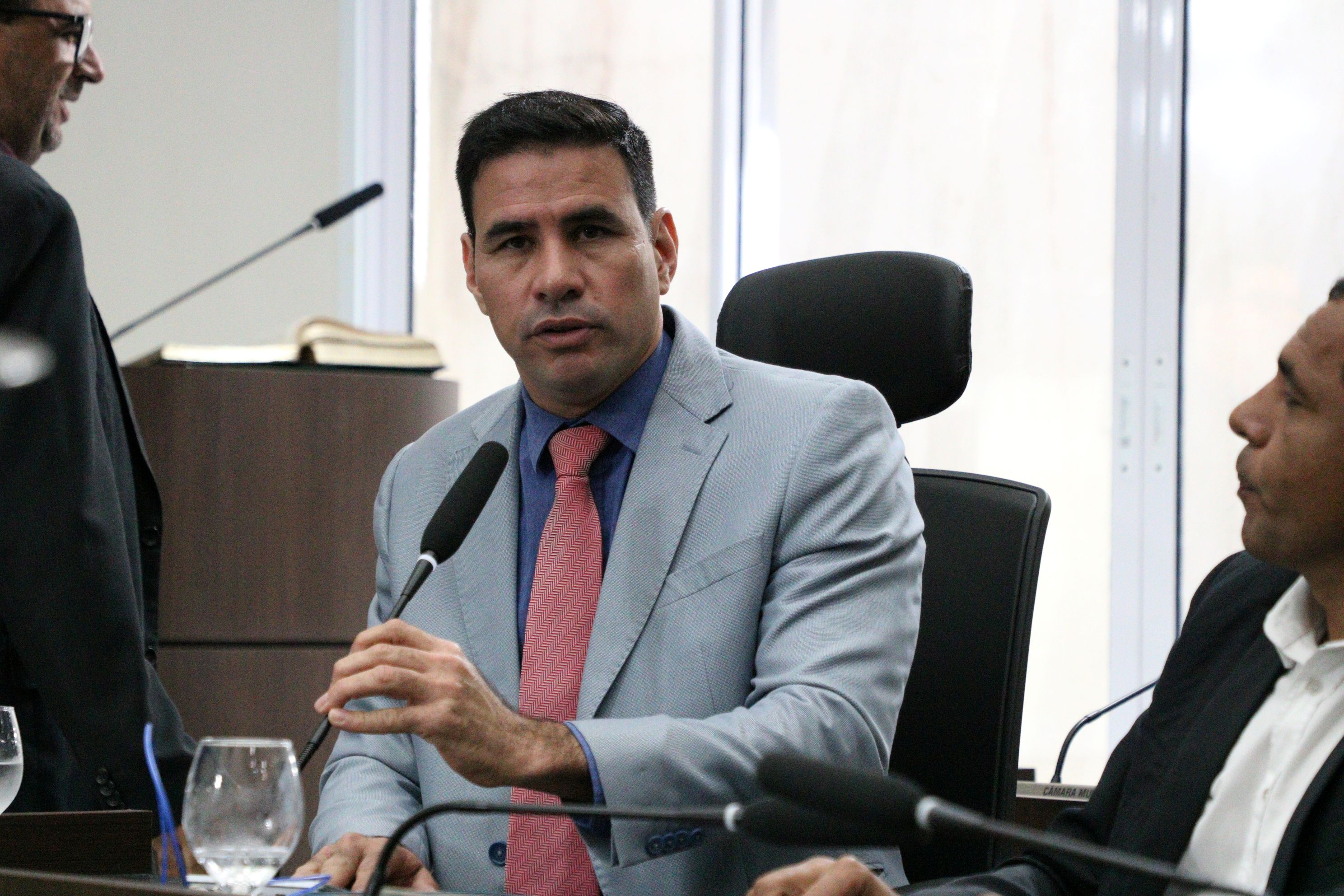 Câmara de Parnamirim realiza audiência pública sobre parceria de fomento para proteção animal