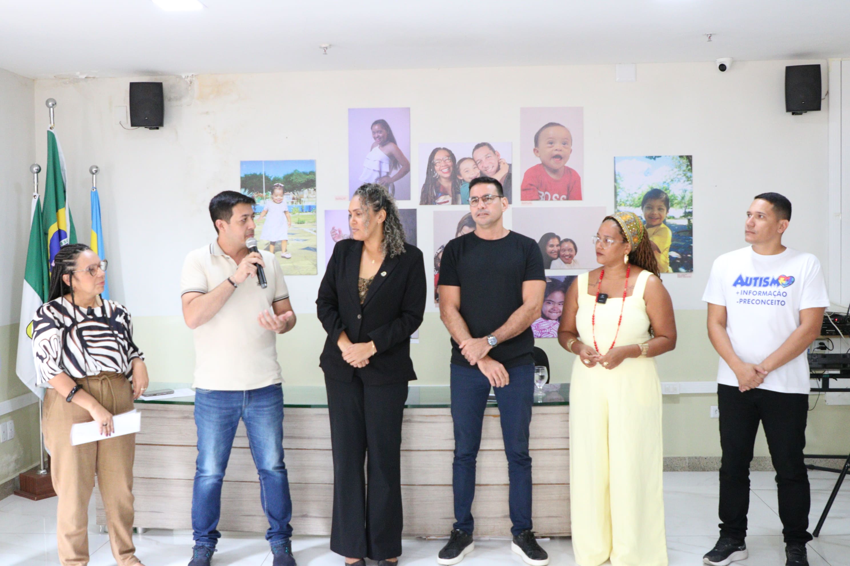 Tem inicío exposição Trevo de Quatro Folhas Negro