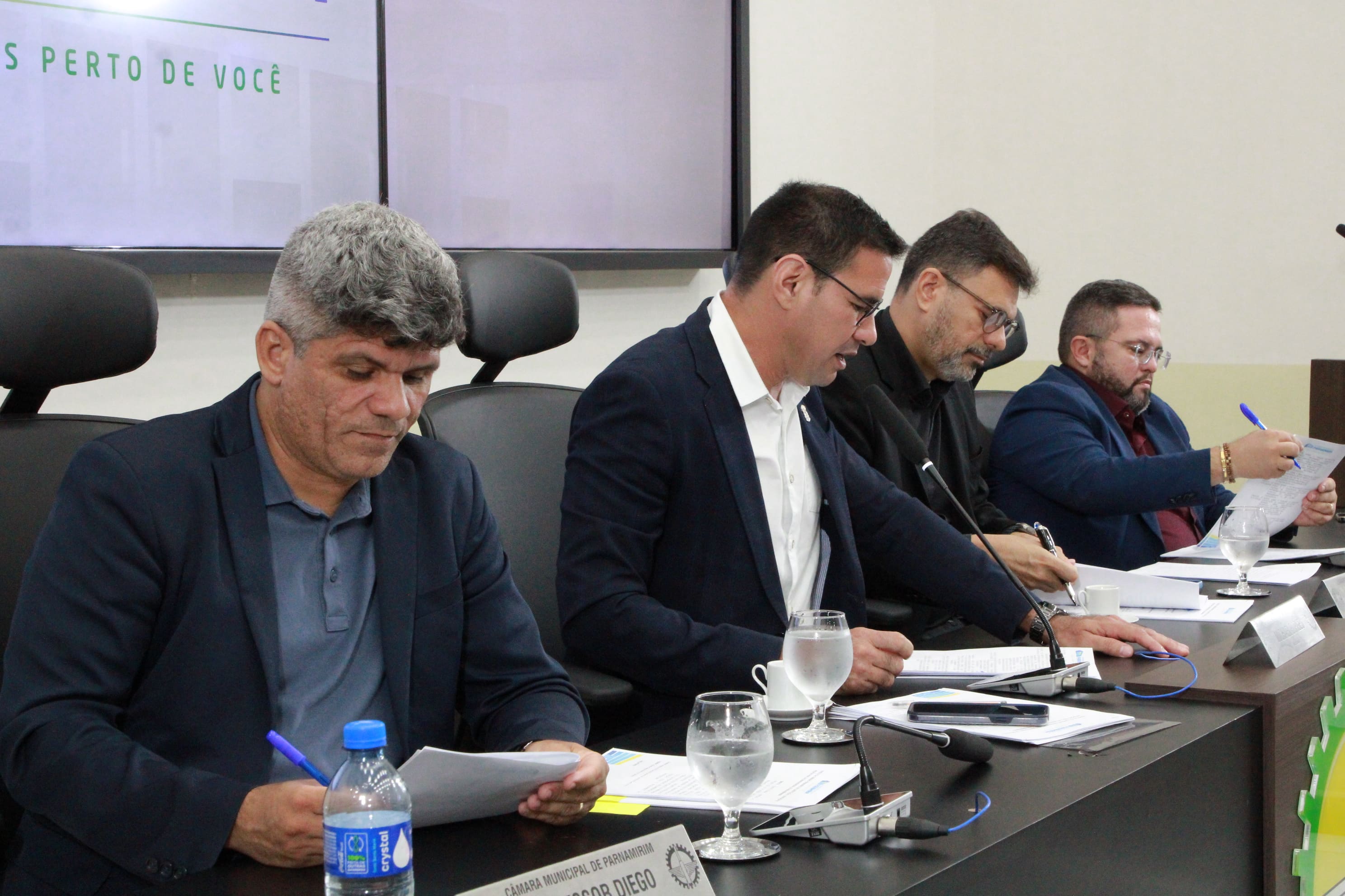 Comissão de Constituição e Justiça aprova pareceres de projetos de lei