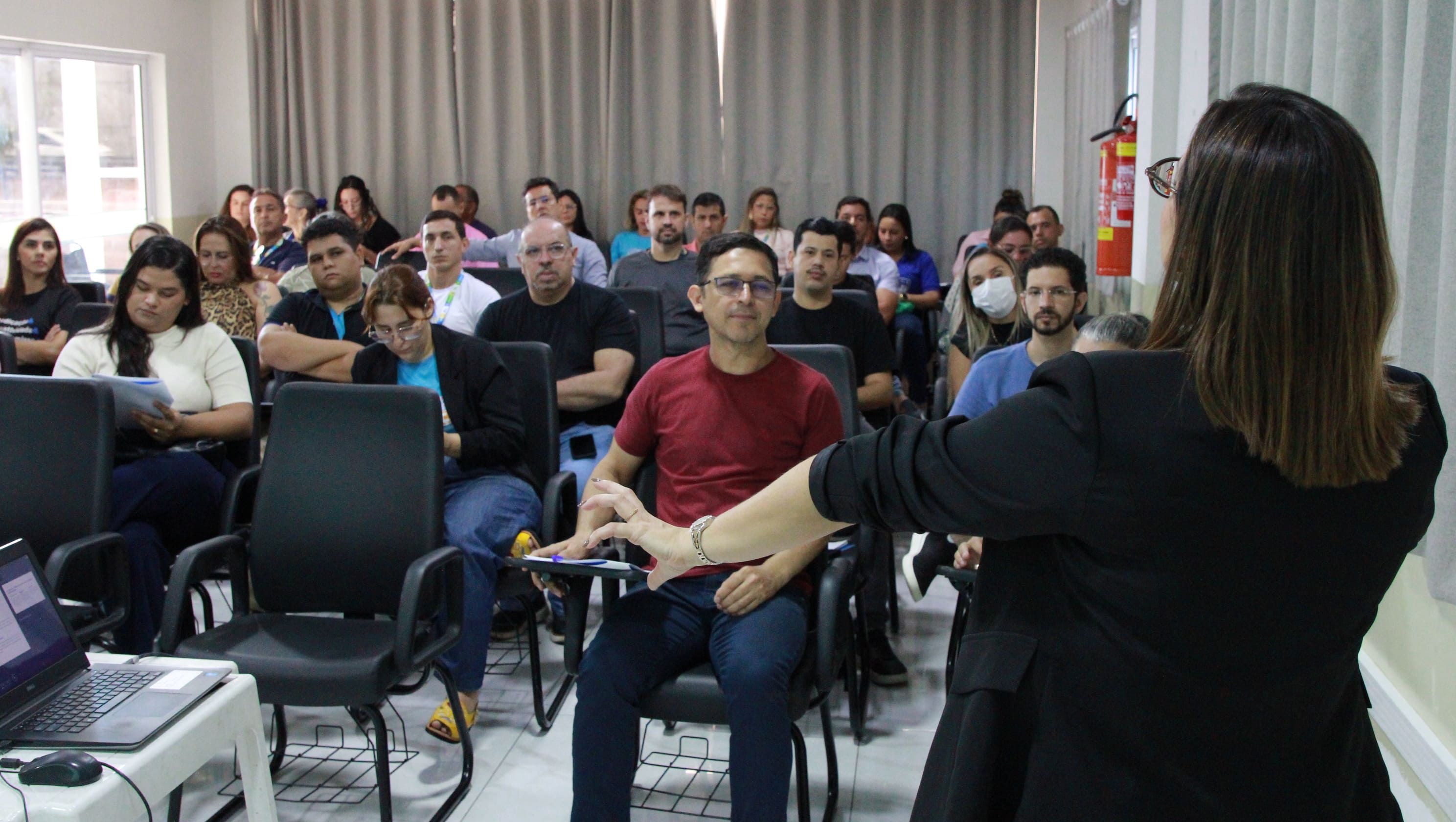 Curso de Gestão e Fiscalização de contrato tem início na Câmara de Parnamirim