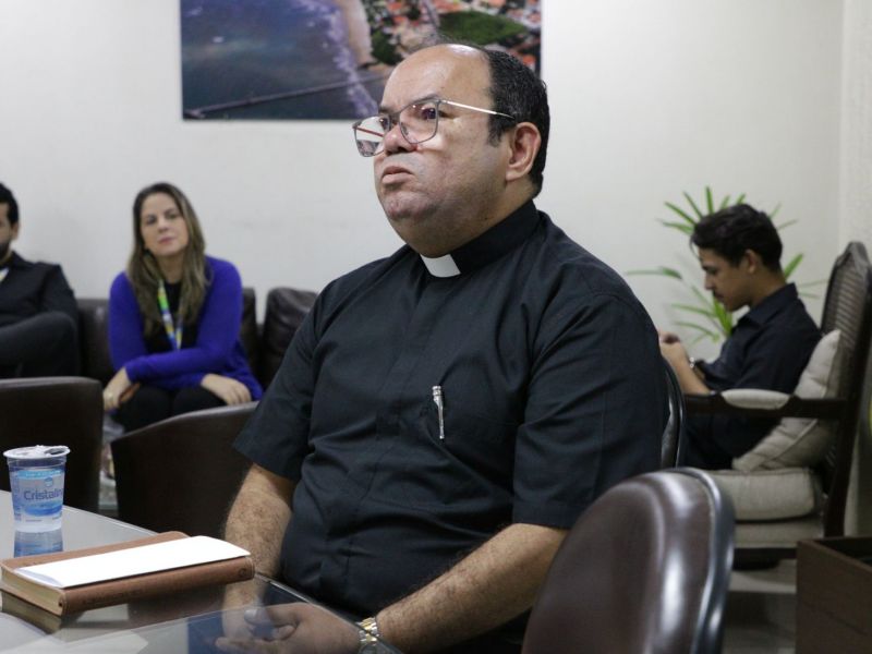 18.09.2025 | Visita do Padre Paulo Henrique