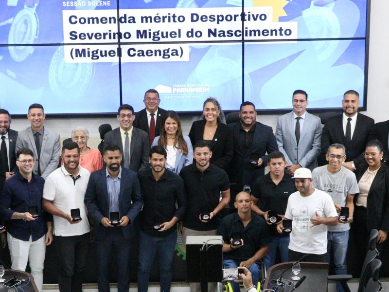 17.11.2025 | Sessão solene comenda Miguel Caenga