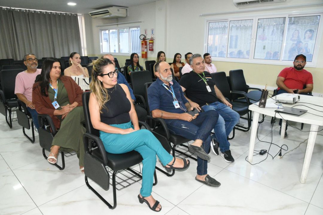 14.10.2025 | Encerramento do curso de fotografia - Foto 11