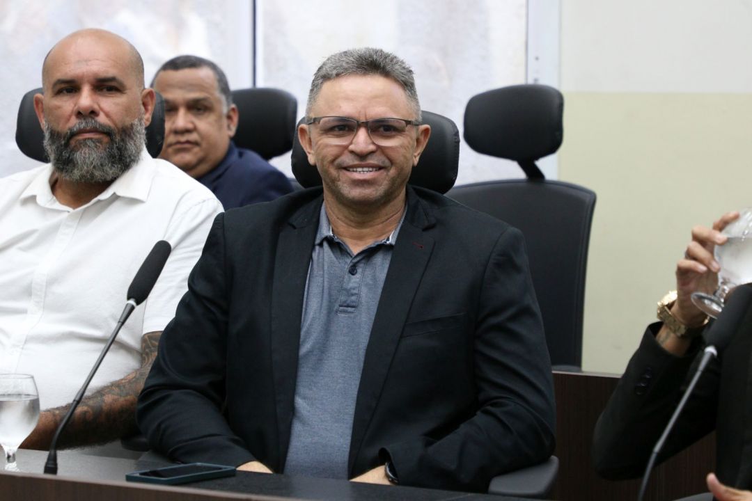 20.10.2025 | 1ª reunião da frente parlamentar evangélica - Foto 9