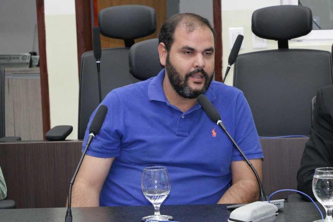 27.11.2025 | Audiência Pública - Discutir a Valorização dos Profissionais da Limpeza Urbana no Munícipio - Foto 13