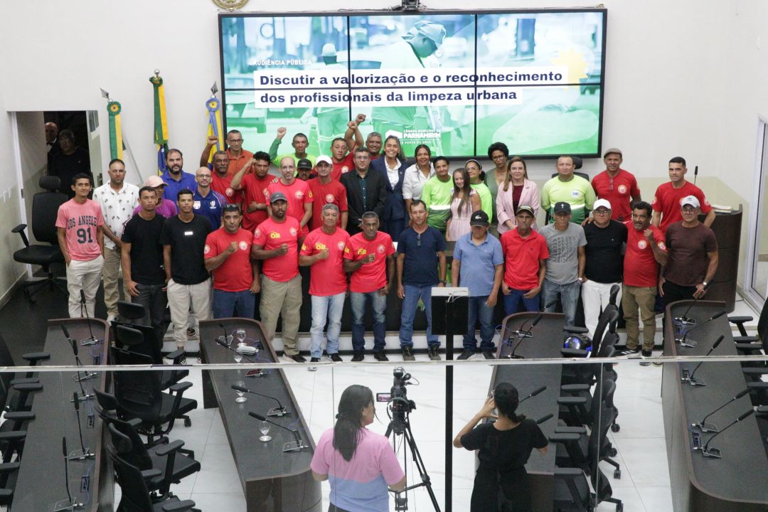 27.11.2025 | Audiência Pública - Discutir a Valorização dos Profissionais da Limpeza Urbana no Munícipio - Foto 15