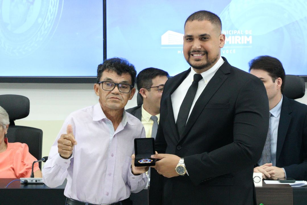 17.11.2025 | Sessão solene comenda Miguel Caenga - Foto 18