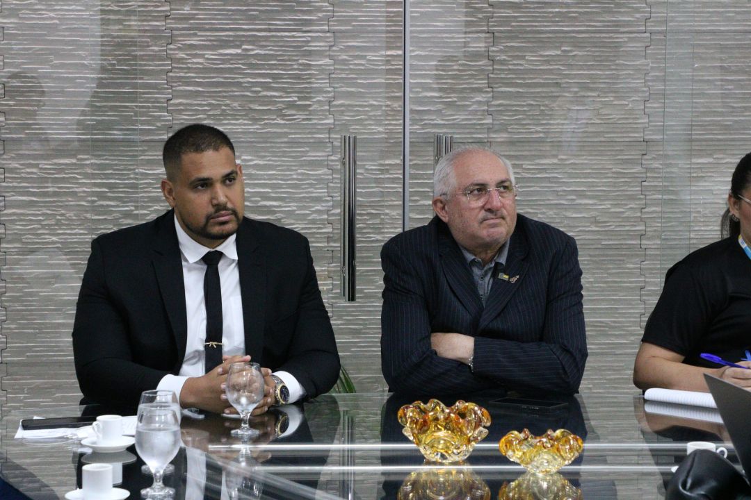 18.11.2025 | Reunião com o secretário de tributação - Foto 6