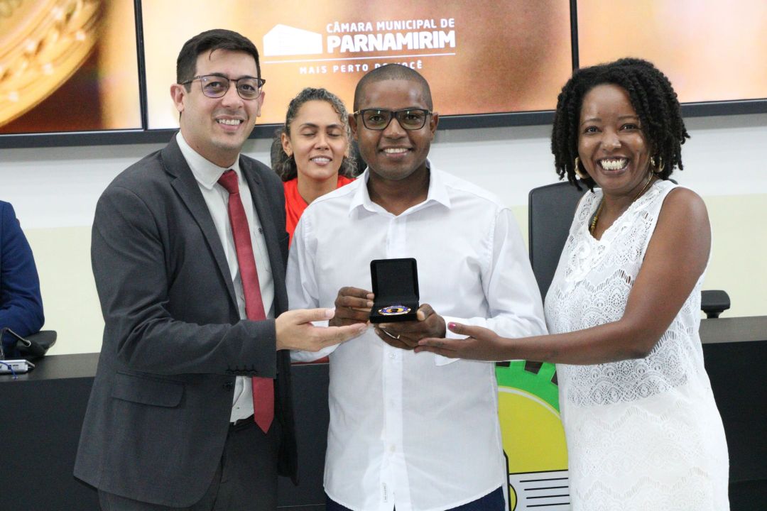 18.11.2025 | Sessão solene comenda Zumbi dos Palmares - Foto 10