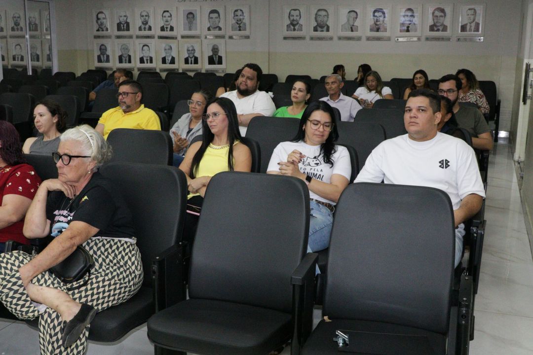 26.11.2025 | Audiência pública sobre parceria de fomento com instituição voltada à defesa e proteção animal - Foto 18