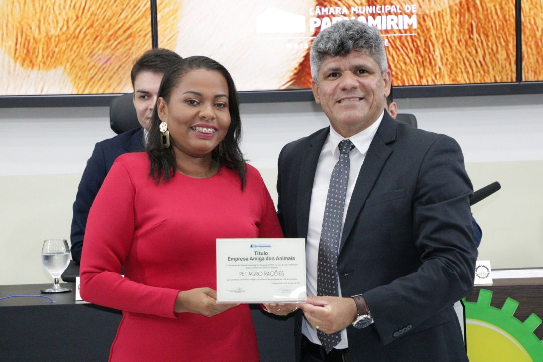 01.12.2025 | Sessão soelene Empresa Amiga dos Animais, e Amigos dos Animais - Foto 14