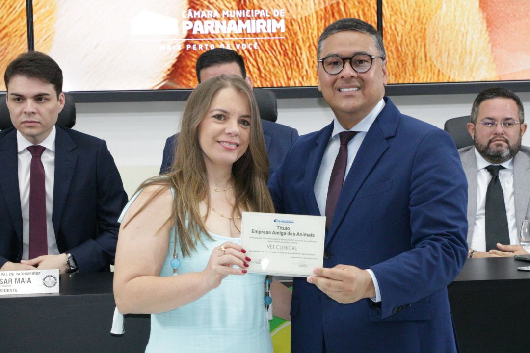 01.12.2025 | Sessão soelene Empresa Amiga dos Animais, e Amigos dos Animais - Foto 31