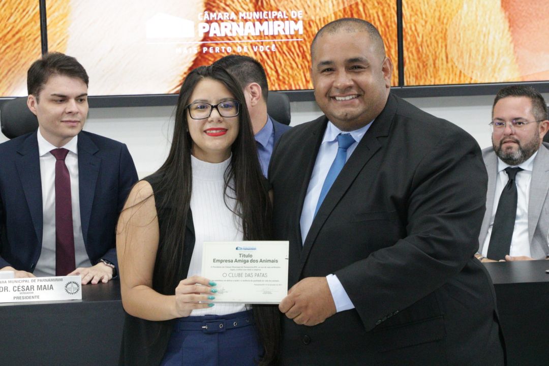 01.12.2025 | Sessão soelene Empresa Amiga dos Animais, e Amigos dos Animais - Foto 41