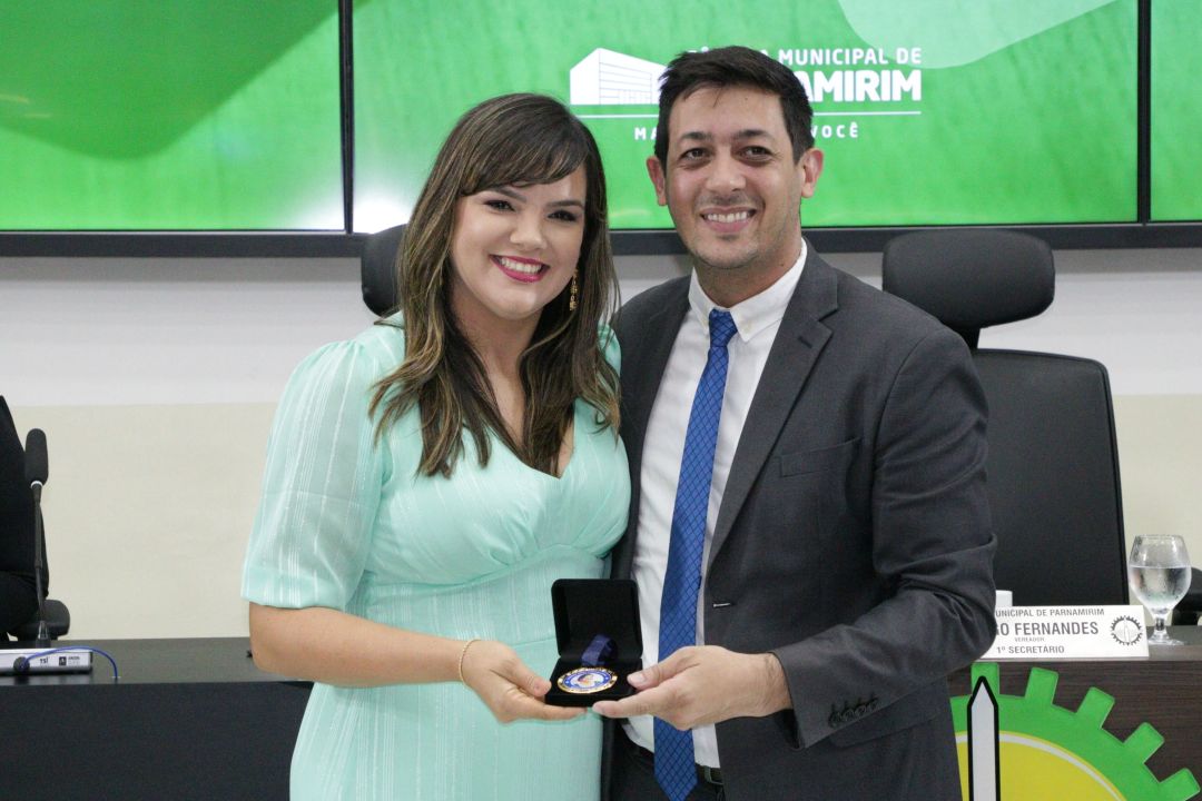 02.12.2025 | Sessão Solene: Comenda Lenice Cardoso Neves - Foto 9