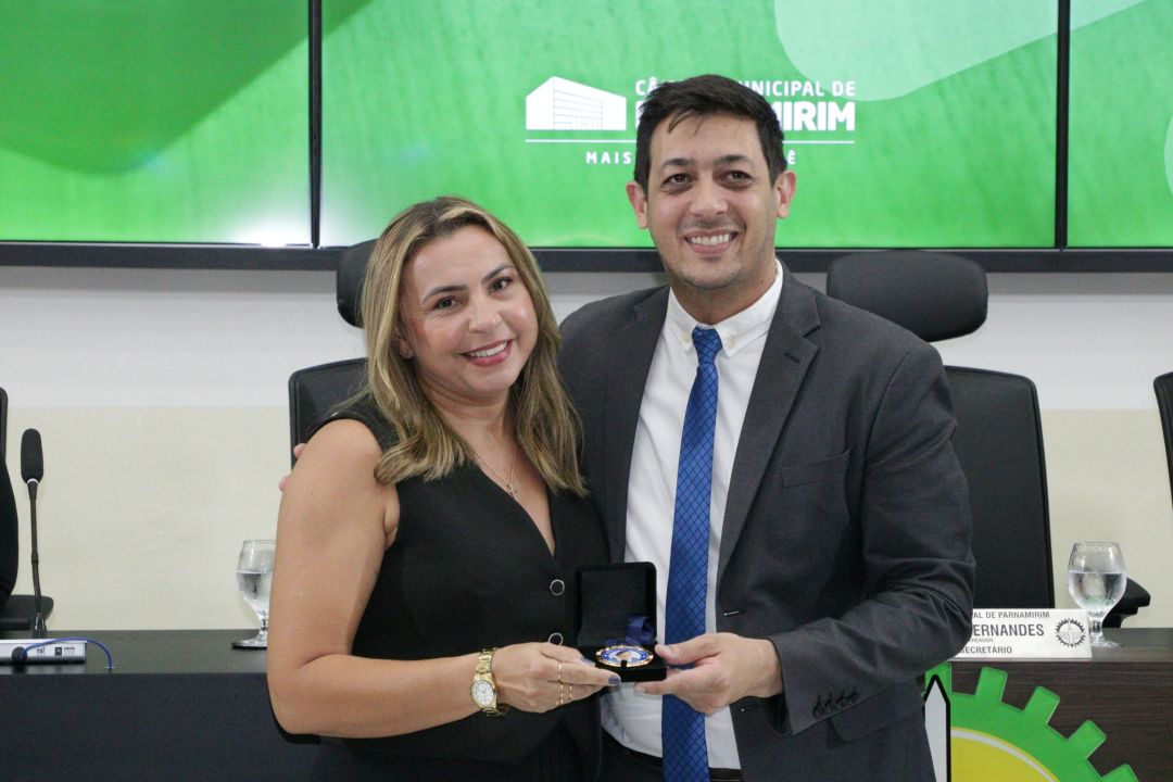 02.12.2025 | Sessão Solene: Comenda Lenice Cardoso Neves - Foto 10