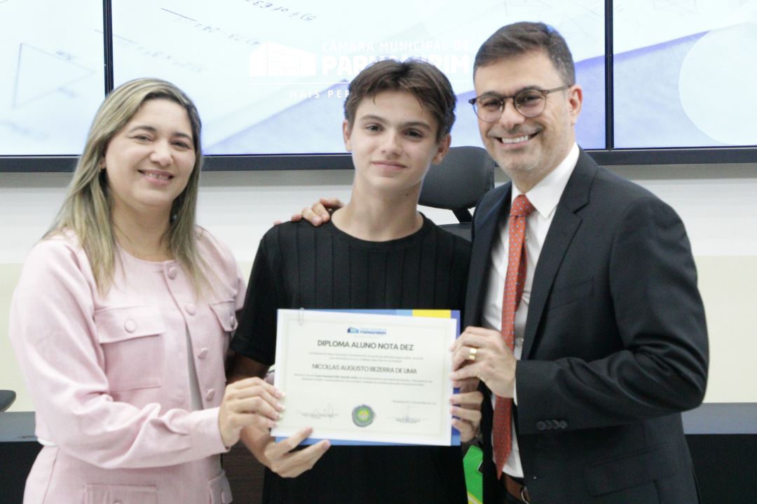 08.12.25 | Sessão Solene Comenda Aluno Nota 10 - Foto 19