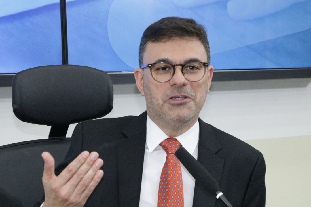 08.12.25 | Sessão Solene Comenda Aluno Nota 10 - Foto 36