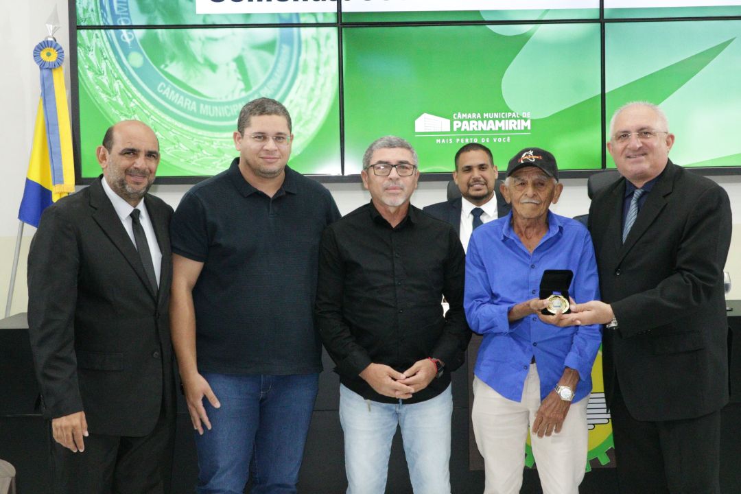 12.12.2025 | Sessão Solene Comenda Josina Tereza de Andrade - Foto 18