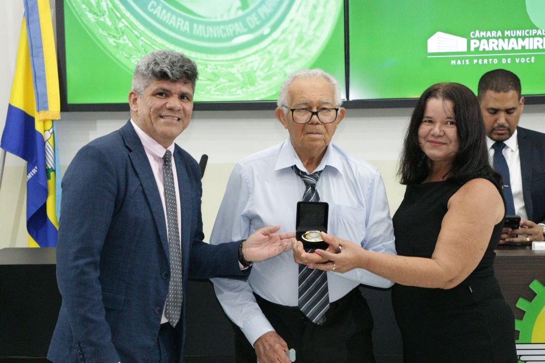 12.12.2025 | Sessão Solene Comenda Josina Tereza de Andrade - Foto 23