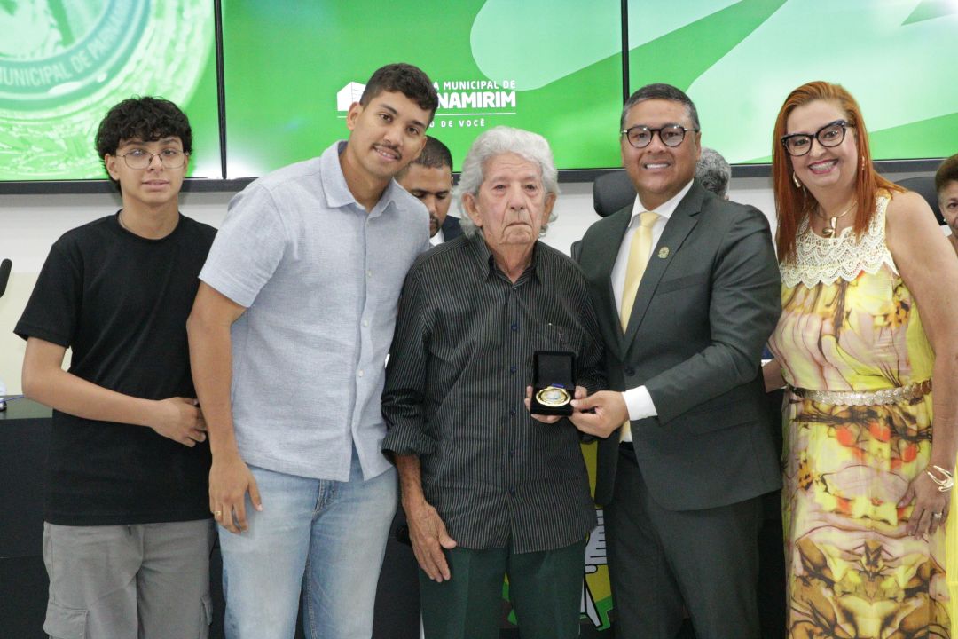 12.12.2025 | Sessão Solene Comenda Josina Tereza de Andrade - Foto 24