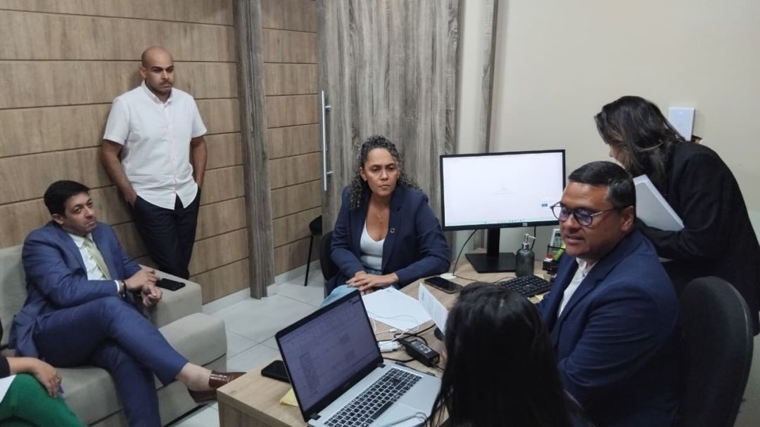 15.12.2025 | Reunião da comissão de finanças - Foto 3