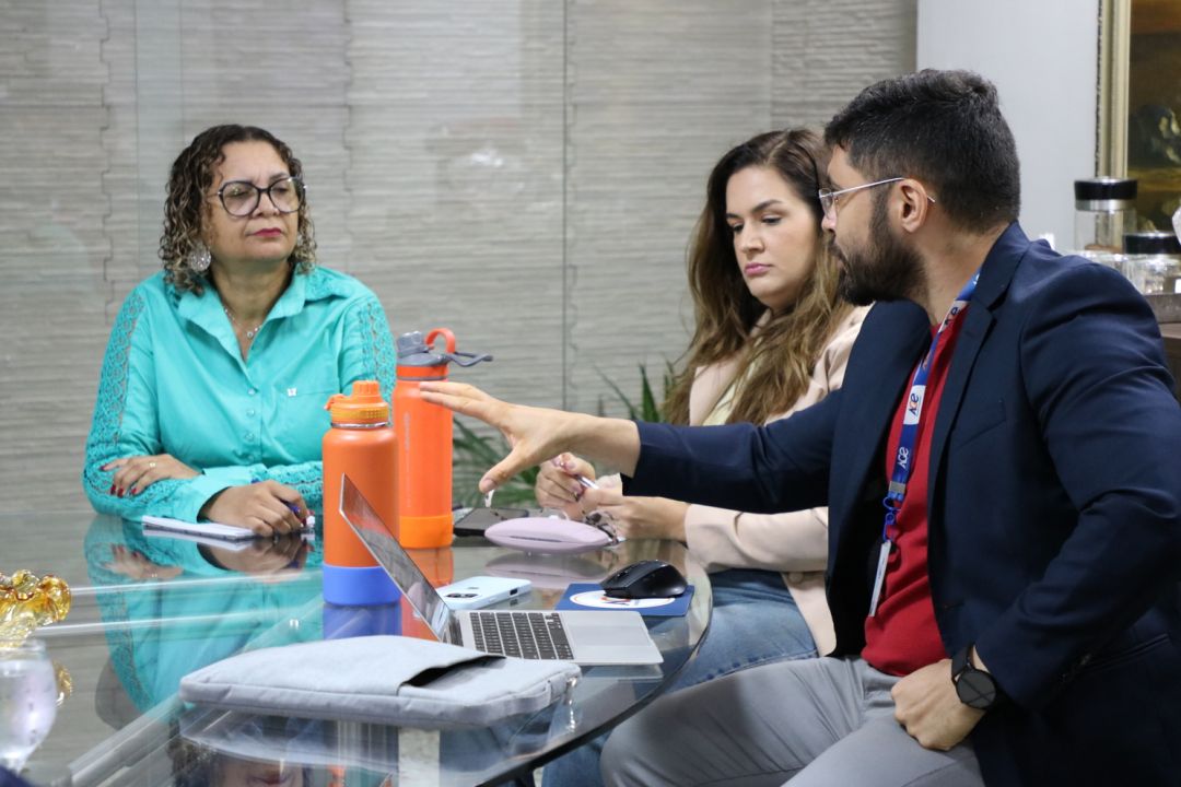 06.02.2026 | Reunião com comissão do portal da transparência - Foto 6