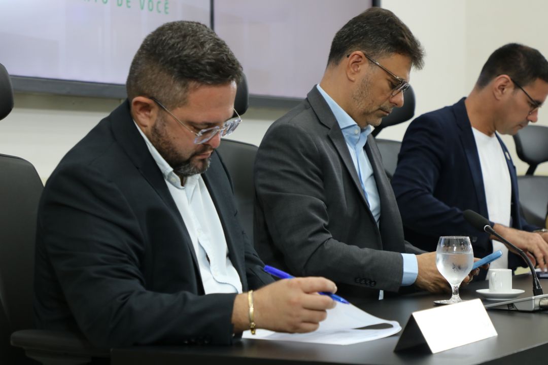 23.02.2026 | 1ª reunião da CCJ - Foto 9